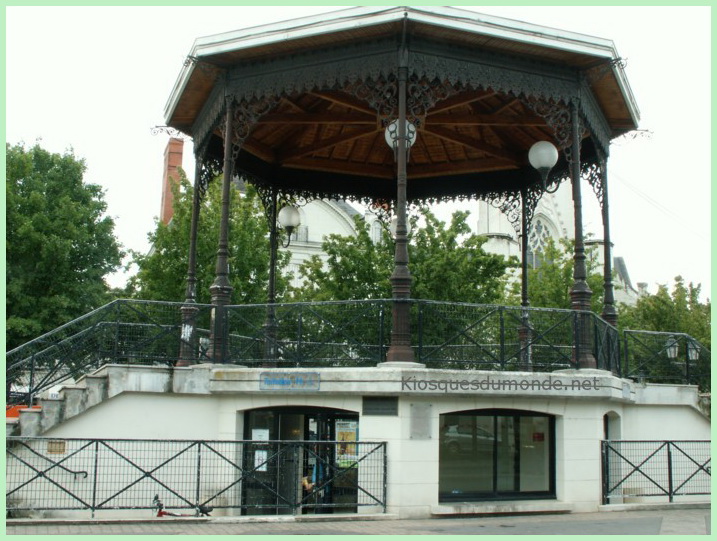 Châtellerault kiosque 7