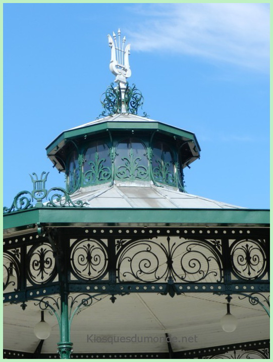 Châlons-en-Champagne kiosque 13