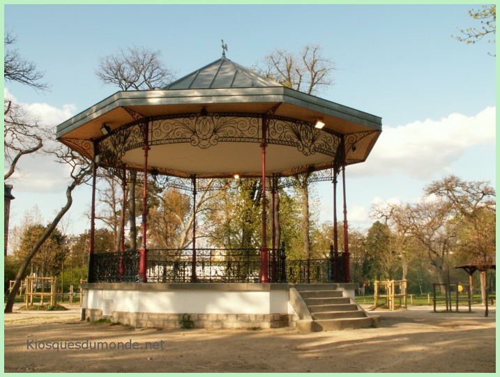 Paris acclimatation kiosque