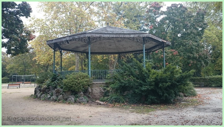 Ribeauvillé kiosque 05