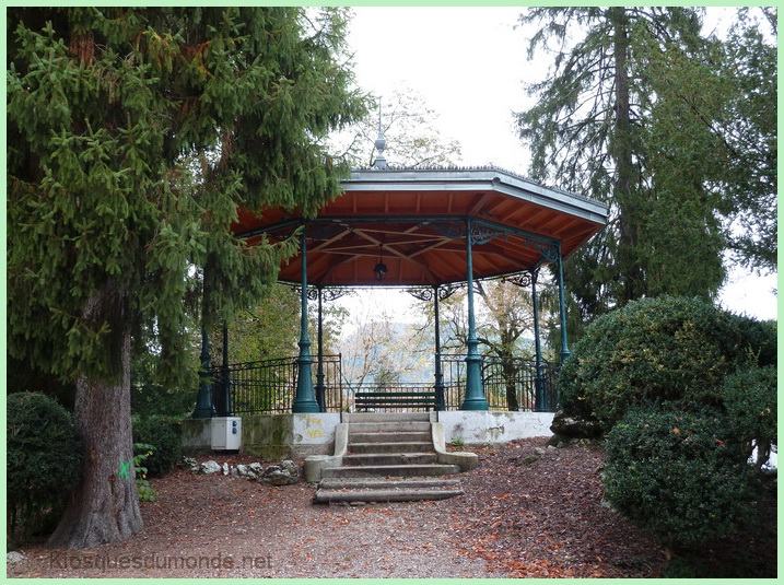 Salins-les-Bains kiosque 02