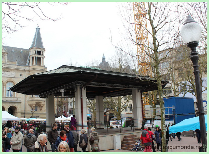 Luxembourg kiosque 07