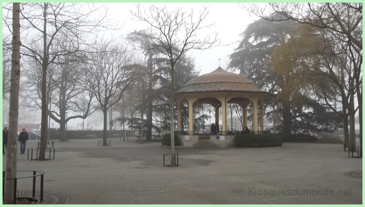 Zurich (Burkli) kiosque 01