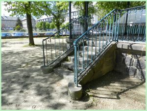 Saint-Flour kiosque 10