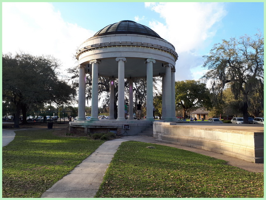 New Orleans (Popp) kiosque 02