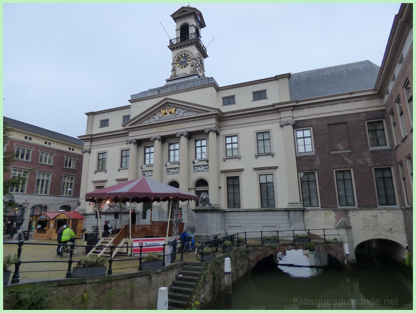 Dordrecht kiosque 01