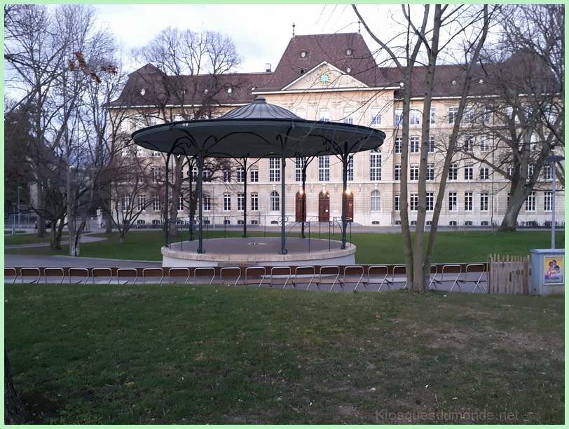 Basel kiosque 03