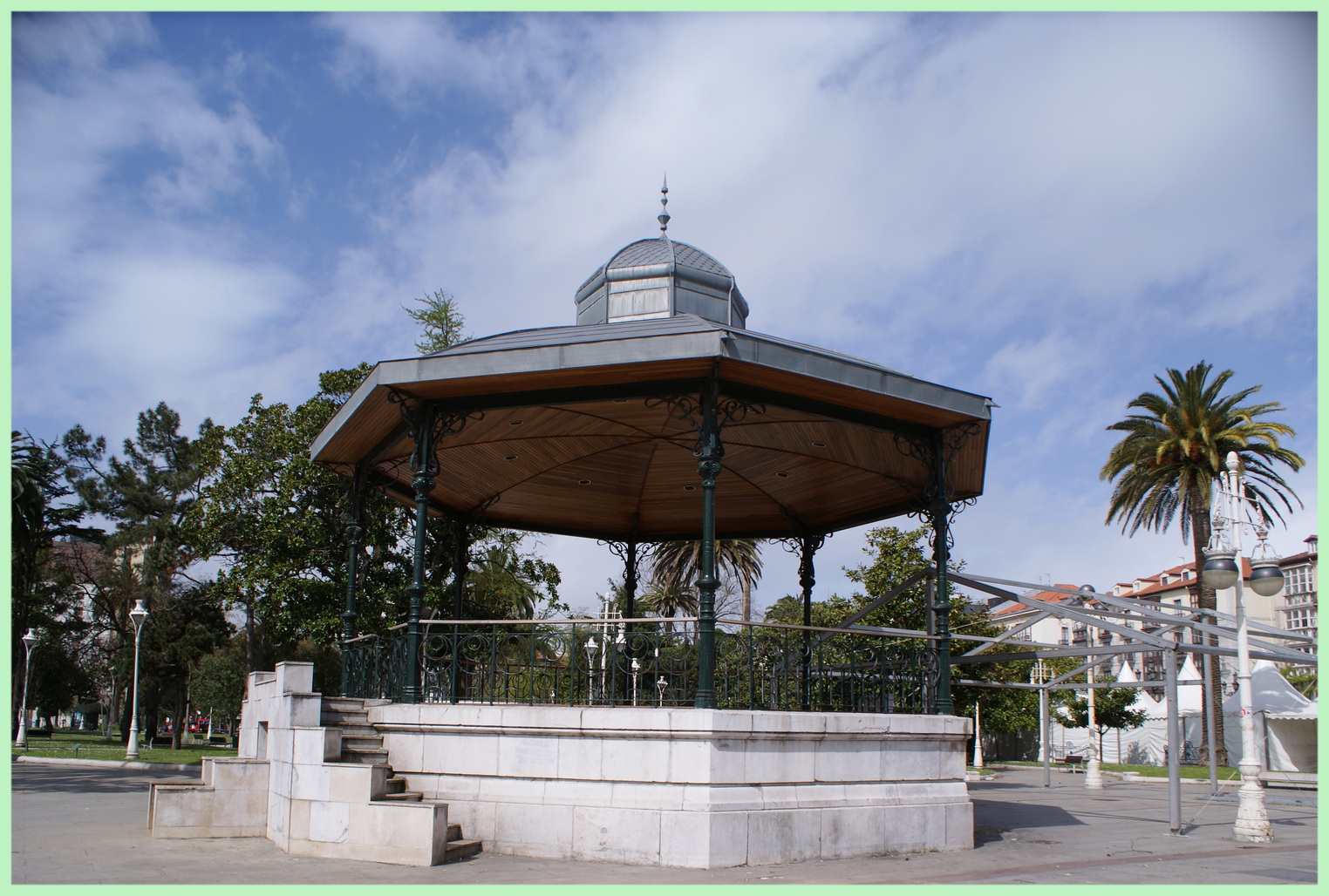 Kiosques du Monde | Ma collection de kiosques à musique